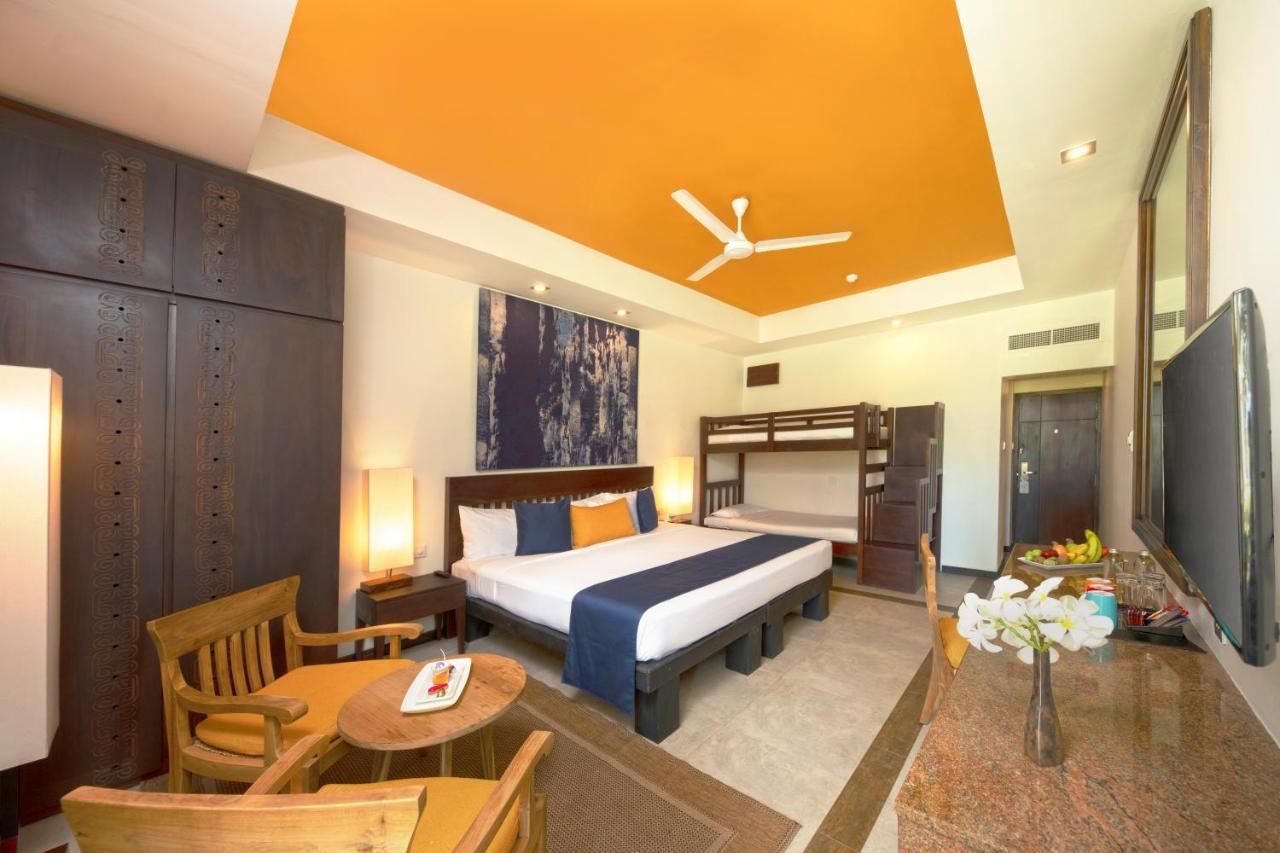 Club Hotel Dolphin Negombo Kültér fotó