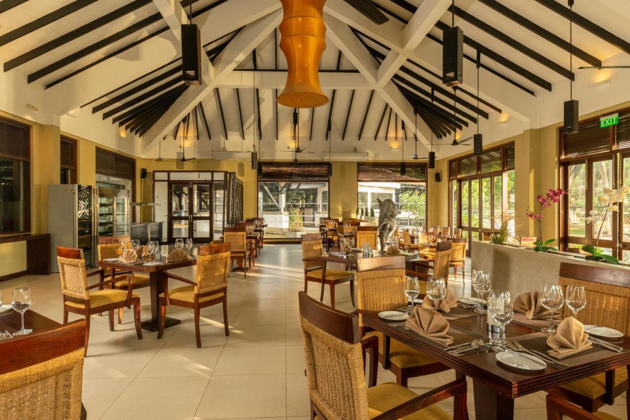 Club Hotel Dolphin Negombo Kültér fotó
